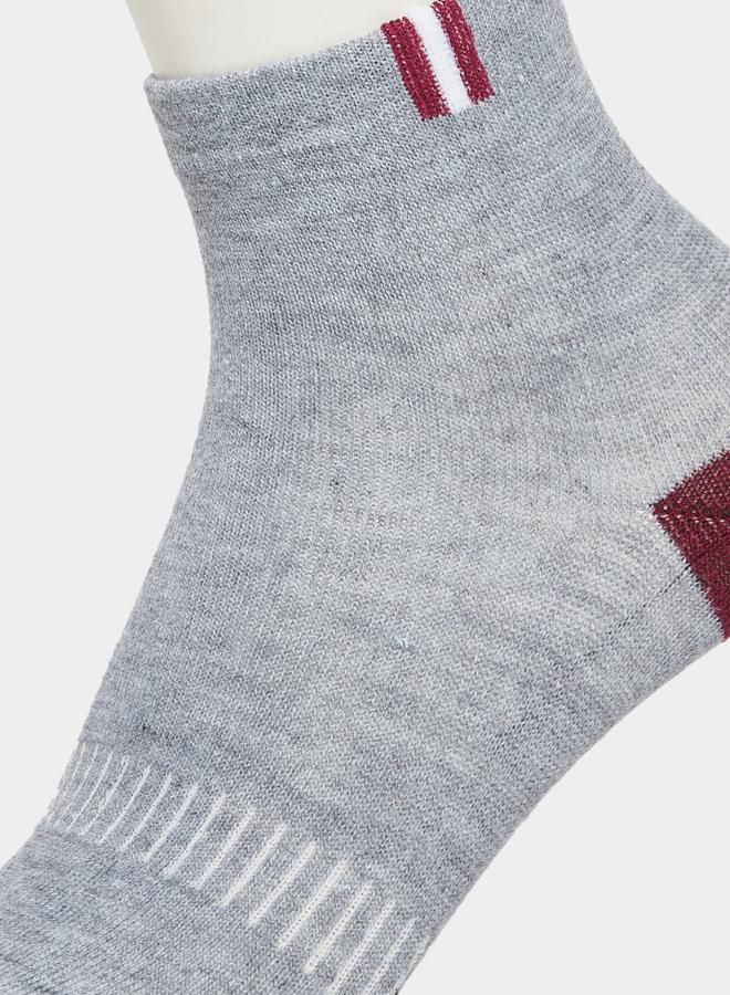 ستايلي طقم 5 أزواج جوارب كاحل بتفاصيل مخططة - Image 5